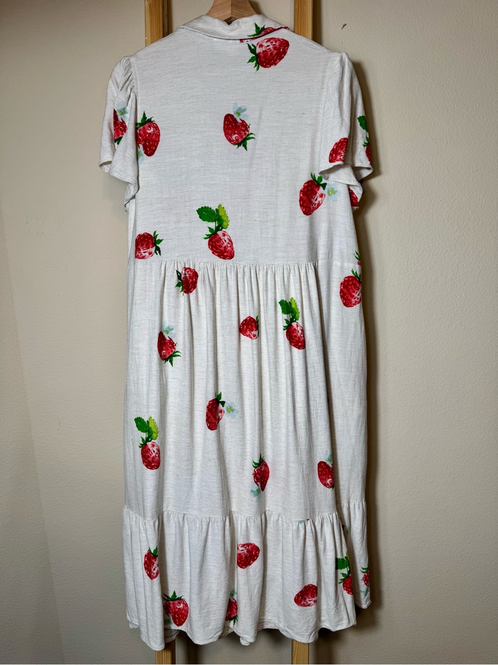 Jane + Delancey Strawberry Print Midi Dress Collar Short Sleeve Size 1X - Picture 2 of 6